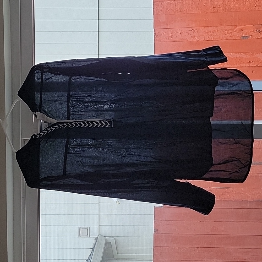 Tunic - Picture 3 of 4